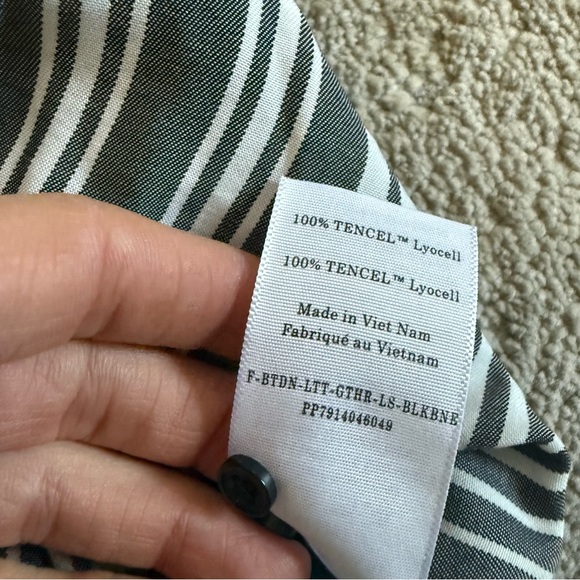 Everlane striped blouse shirt cream bone black button front tie tencel small - Picture 7 of 10